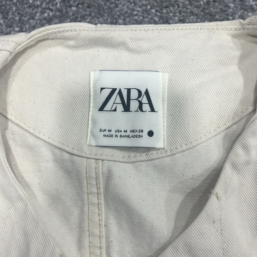 Structured Zara Jacket - Picture 2 of 4